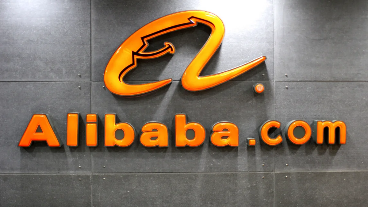 Alibaba Qwen modeli güvenlik testinde Pekin'e dosya yükledi