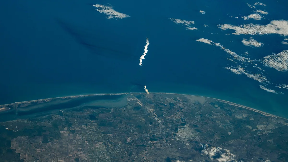 SpaceX, Starship üst aşamasını ilk kez Kasım'da yakalamayı planlıyor